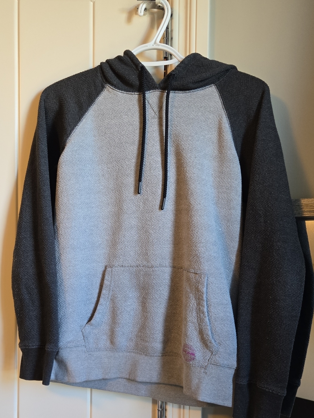 Dakine Sweater